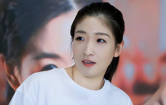 五月桃花网婷婷亚洲综合